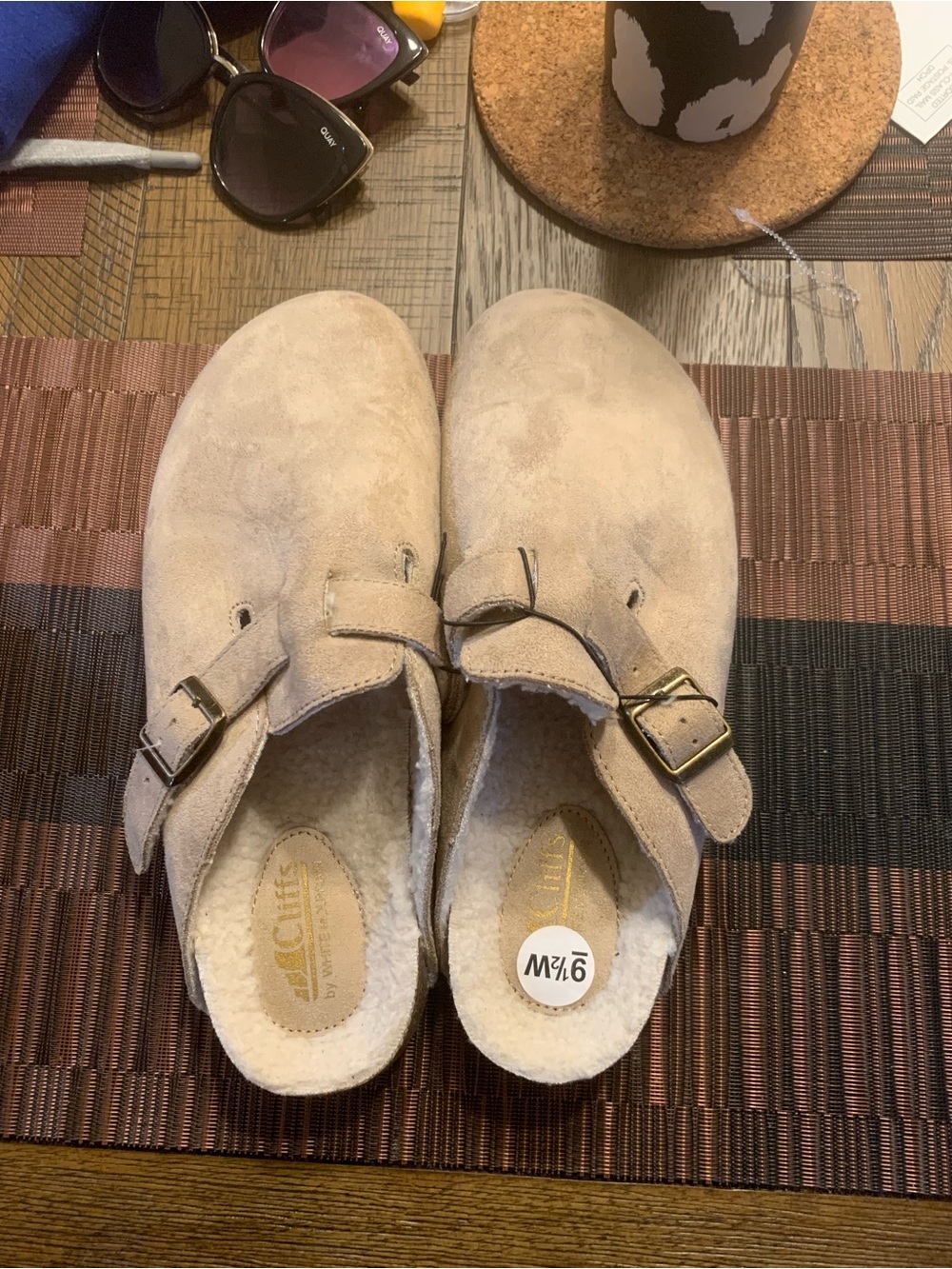Women’s Suede Faux-Fur Clog - Cream